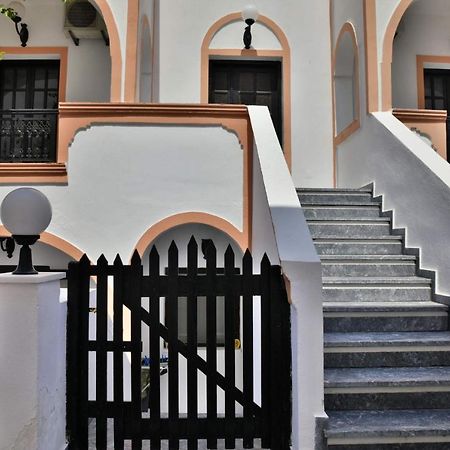 Hotel Koralli Kamári Kültér fotó