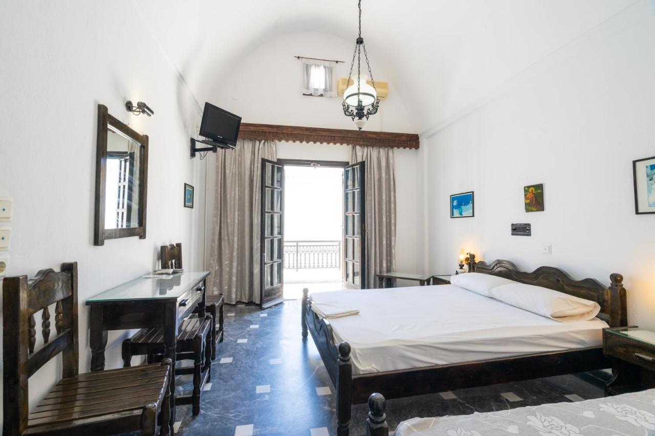 Hotel Koralli Kamári Kültér fotó