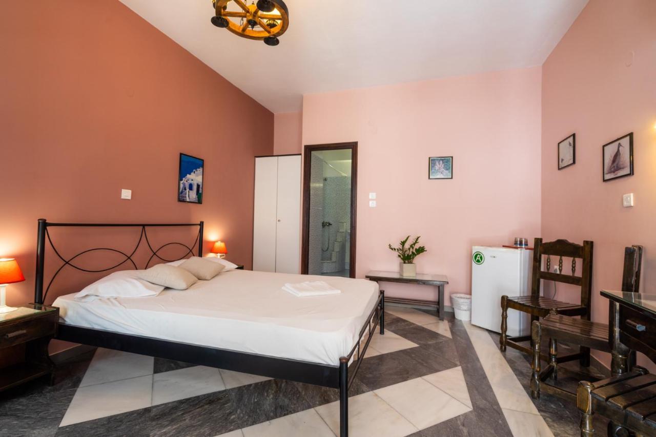 Hotel Koralli Kamári Kültér fotó