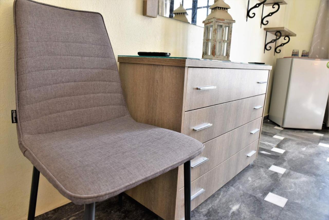 Hotel Koralli Kamári Kültér fotó