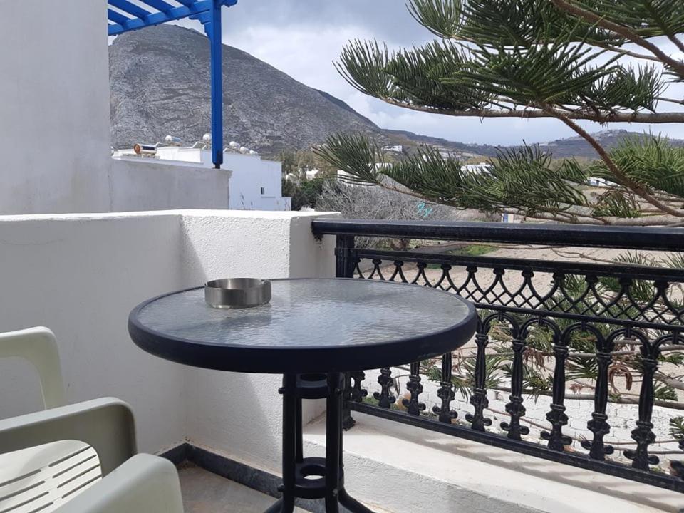 Hotel Koralli Kamári Kültér fotó