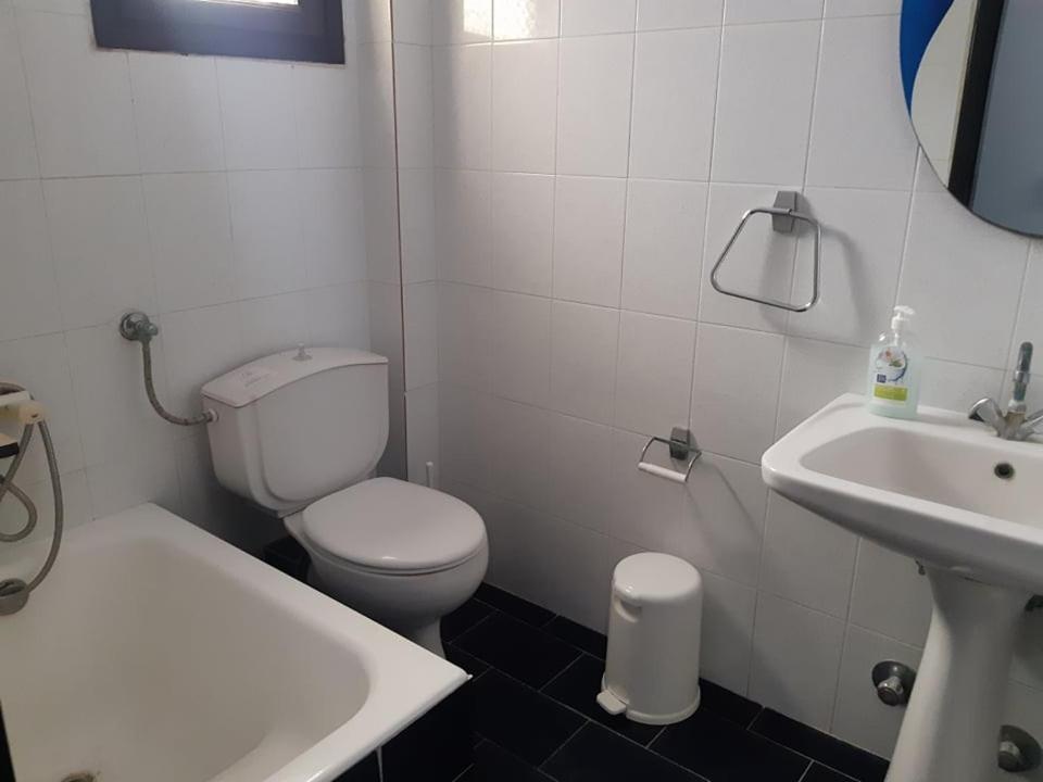 Hotel Koralli Kamári Kültér fotó
