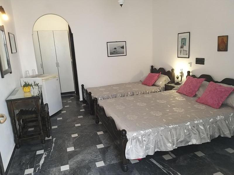 Hotel Koralli Kamári Kültér fotó