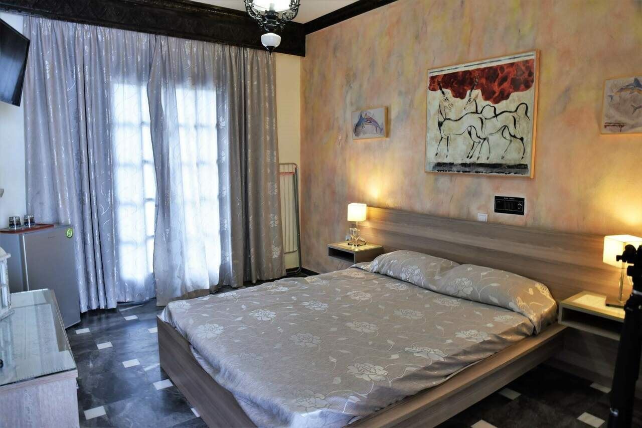 Hotel Koralli Kamári Kültér fotó